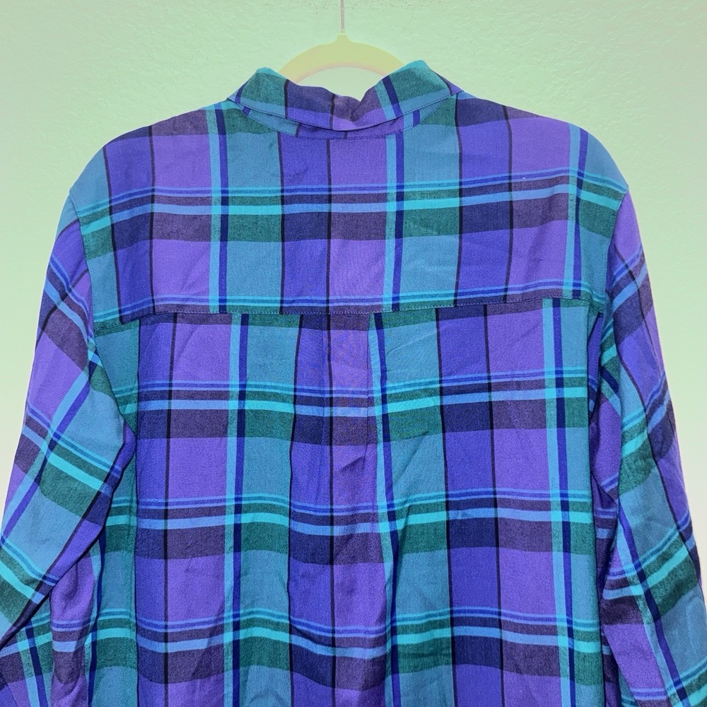Chico's Design Button Up Shirt Women's Sz 2 Purple Plaid 90s Grunge Whimsigoth - Picture 5 of 9